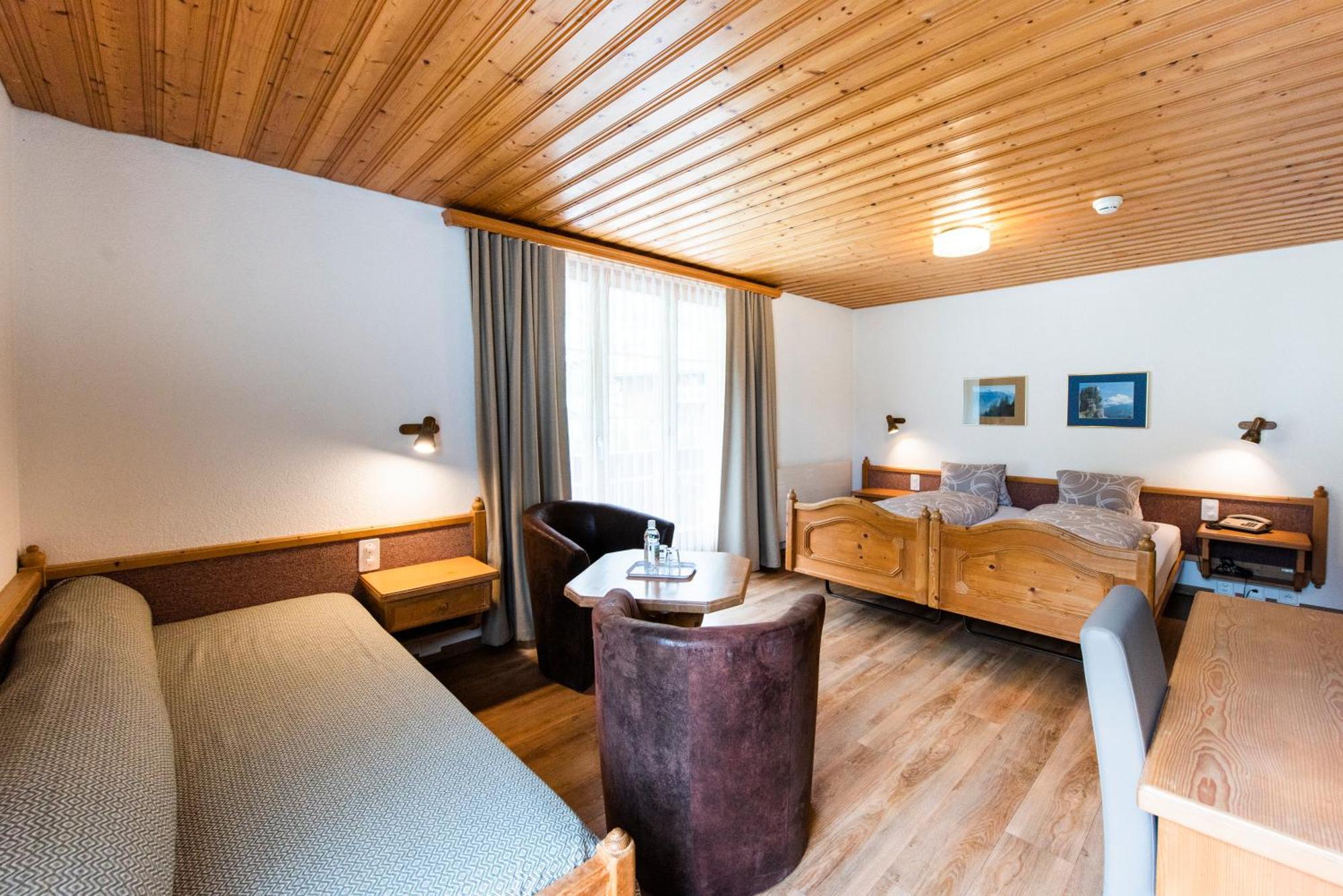Hotel Brienzerburli Екстер'єр фото