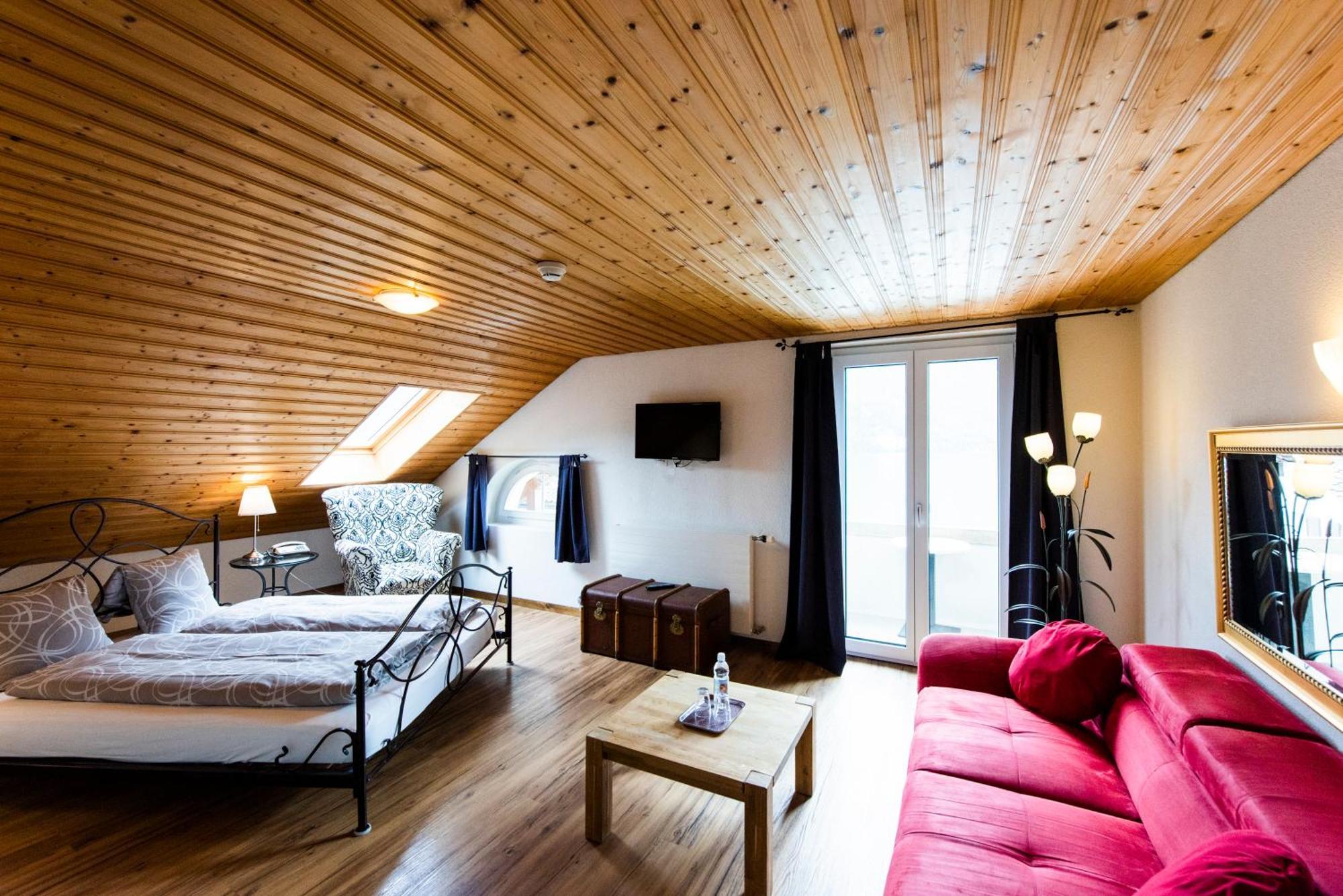 Hotel Brienzerburli Екстер'єр фото