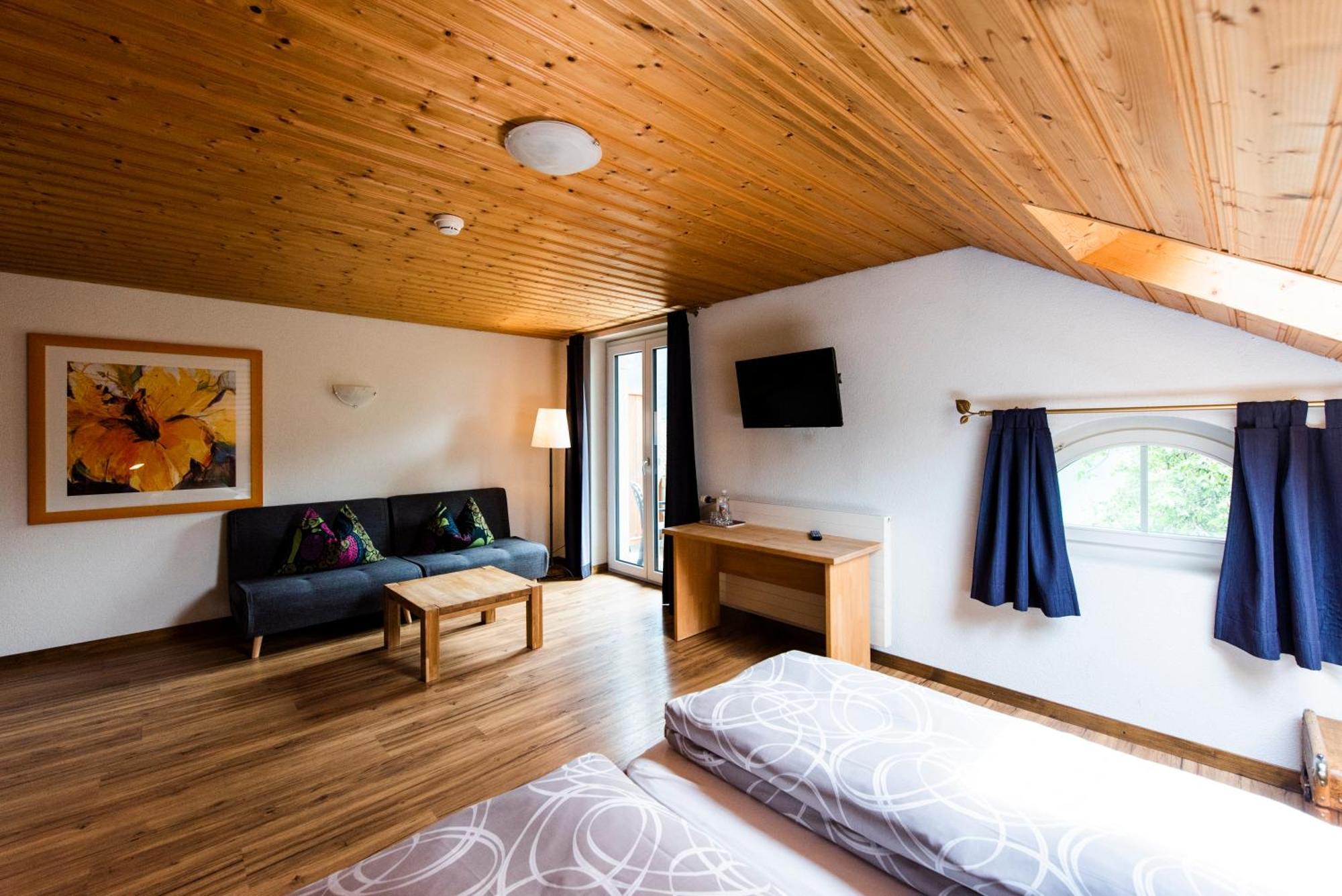 Hotel Brienzerburli Екстер'єр фото